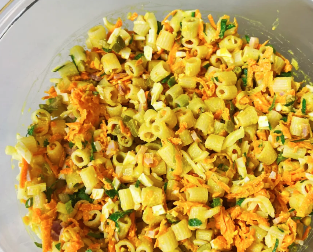 Salada de macarrão Ave Maria