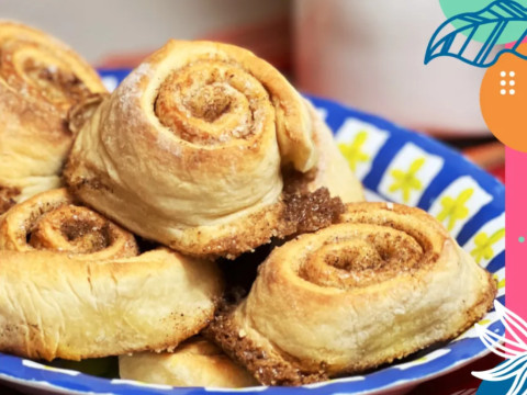 Cinnamon Rolls 